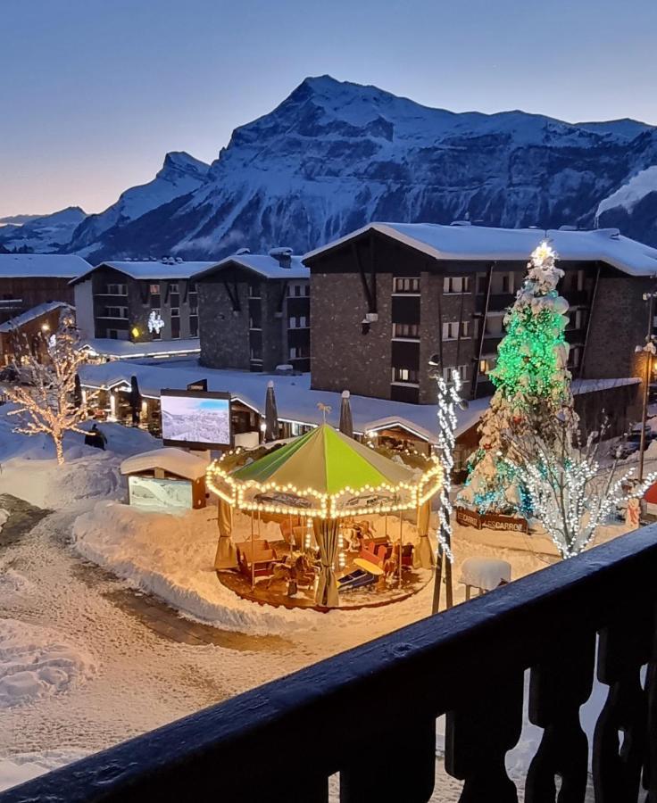 レ・キャローズ・ダラッシュBellevue Centre, Wifi, Mountain Viewアパートメント エクステリア 写真