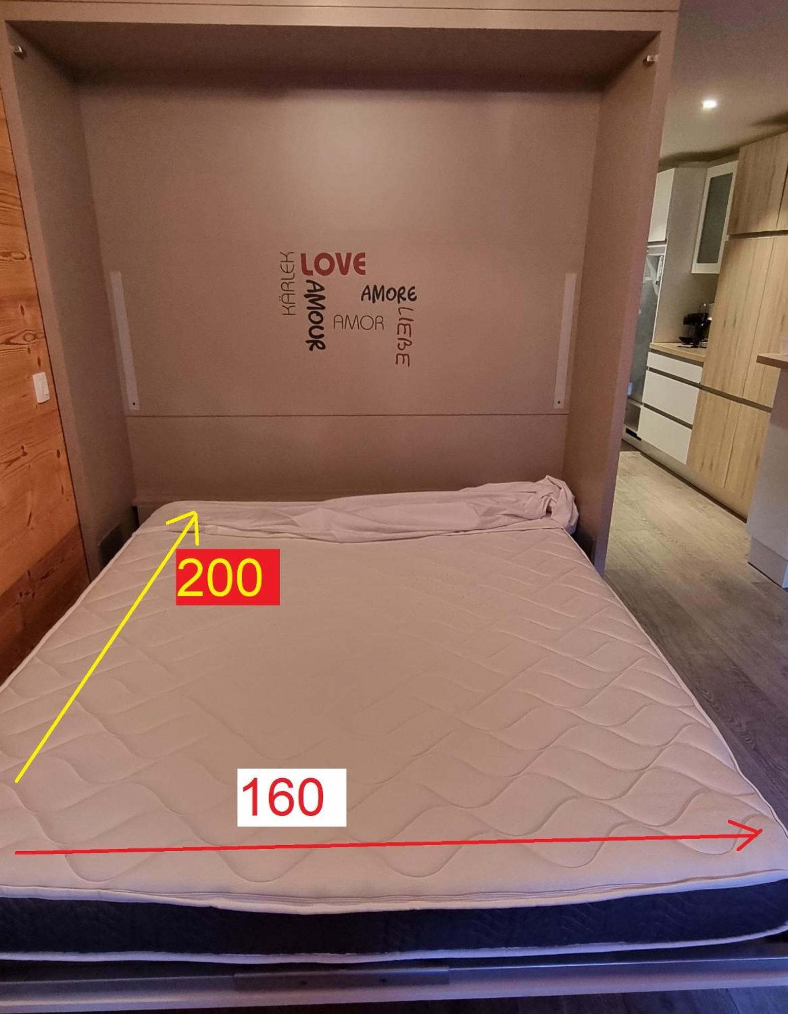 レ・キャローズ・ダラッシュBellevue Centre, Wifi, Mountain Viewアパートメント エクステリア 写真